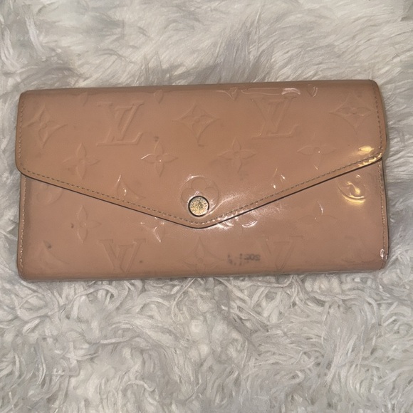 Louis Vuitton Vernis Sarah Compact Wallet Rose Ballerine GUC - Picture 4 of 16